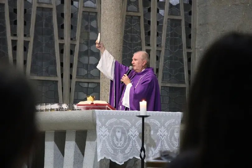 (ÁUDIO) Quarta-feira de Cinzas marca início da Quaresma