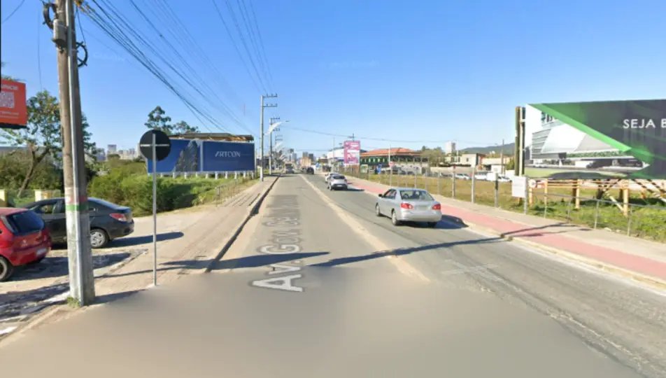 Confusão em motel termina com atropelamento, danos e apreensão de cocaína