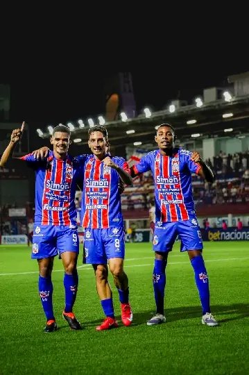 Carlos Renaux “bengala” o Marcílio Dias e vence por 2x1